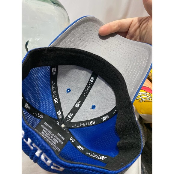 Indianapolis colts 39thirty flex hat size Medium/Large blue white - Picture 6 of 8